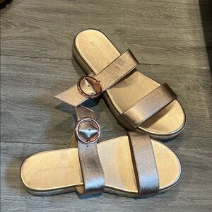 New!! Stuart Weitzman women's mykonos sandal